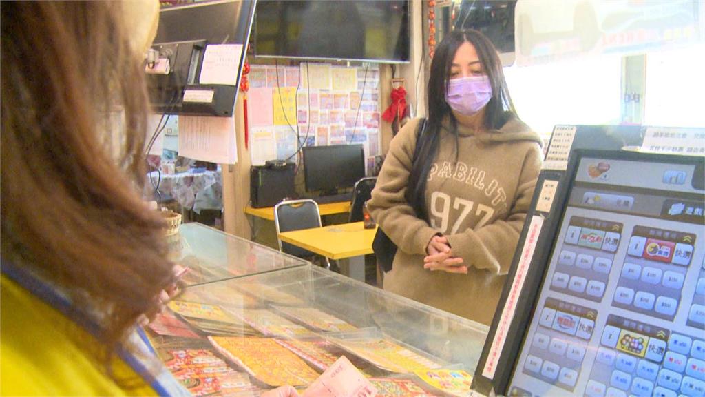 睽違10年白沙屯媽二度駐駕　社頭鄉瘋頭彩！彩券行買氣熱翻