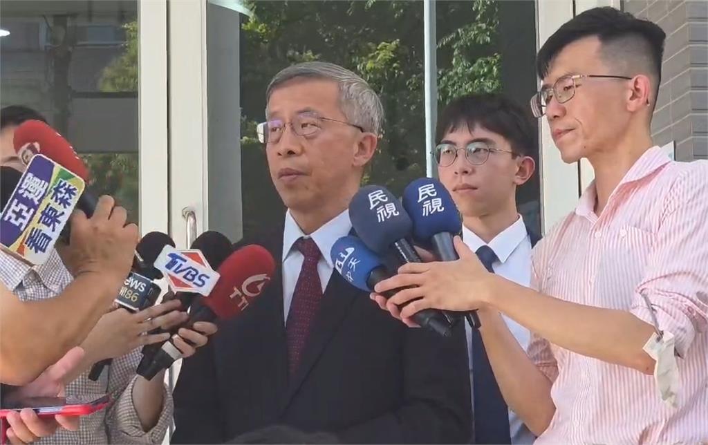 八點檔女星家暴疑雲！　李沛綾崩潰告前夫「換氣不順」送急診