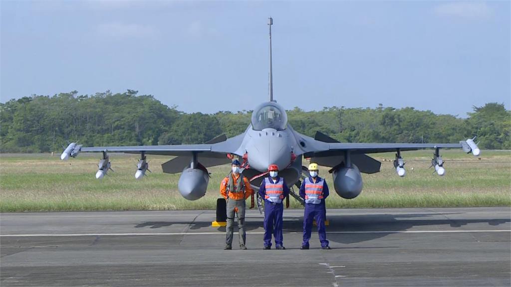 快新聞／空軍F-16V戰機接裝典禮　蔡總統：象徵台美友誼在進展