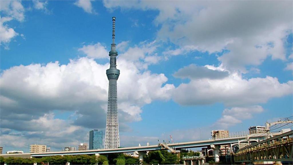  電梯受困千萬別慌！學動作片「硬開門＝玩命」...專家教「2招」保你一命