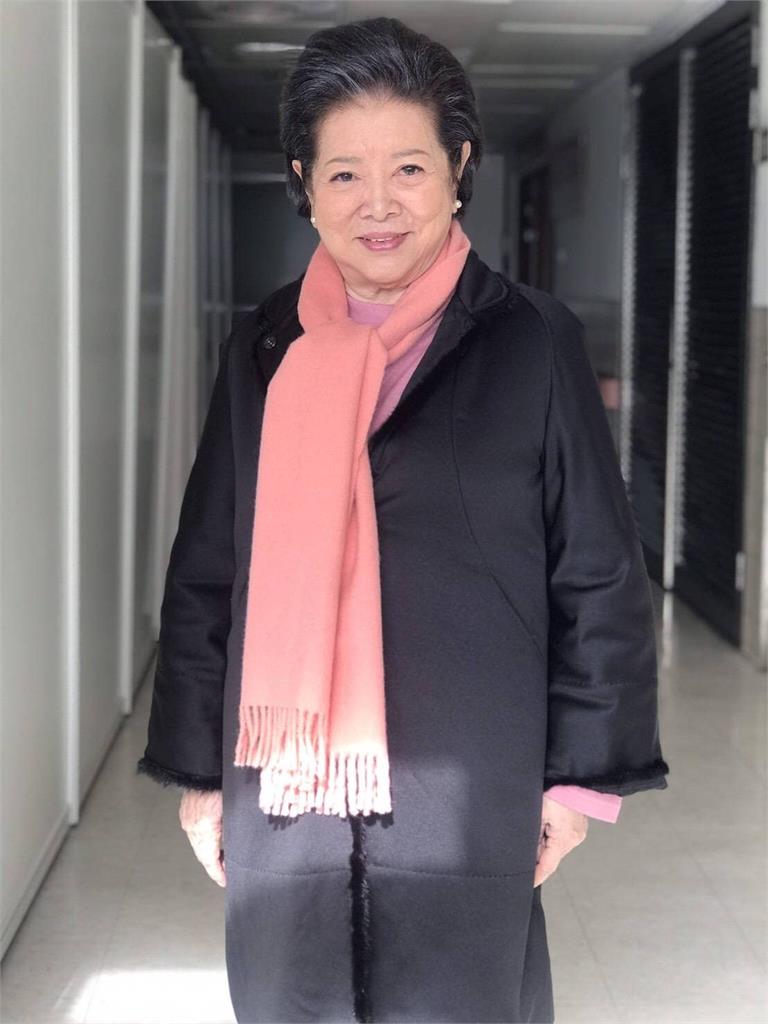 85歲陳淑芳小學聚會「人數剩2桌」!近照曝光她嘆這1句:就算...