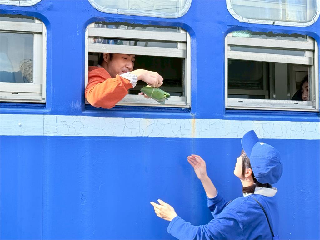 鹿希派文青口白「這節目都用旁白開場嗎?好奇怪喔!」!阿翔說你才奇怪也太不文青