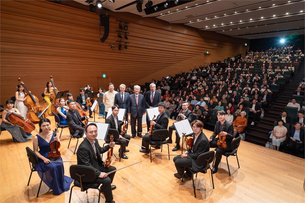 雄獅文具70週年音樂會圓滿落幕　攜手灣聲樂團以音樂詮釋品牌歷程 傳遞創造與感動