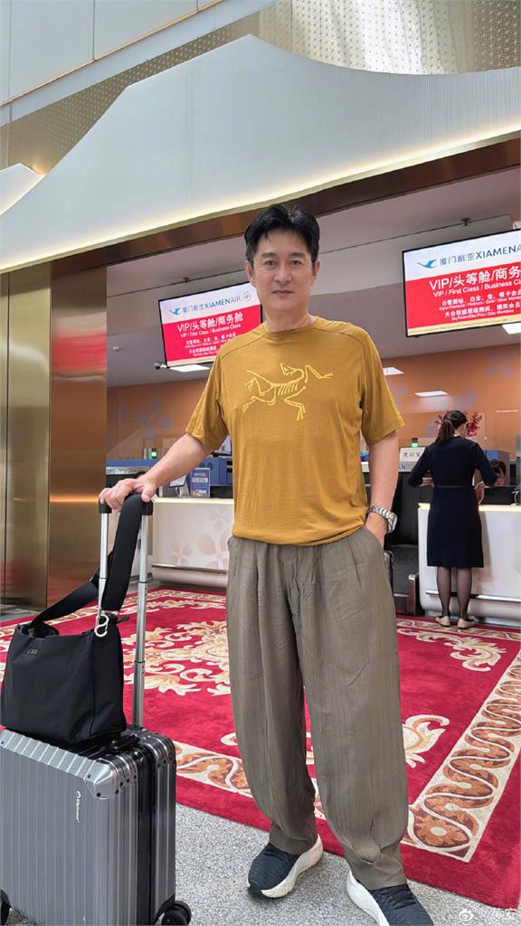 才在中國出家!黃安搭飛機「恐怖1巧合」竟撞上印航空難…全網嚇爛:保重