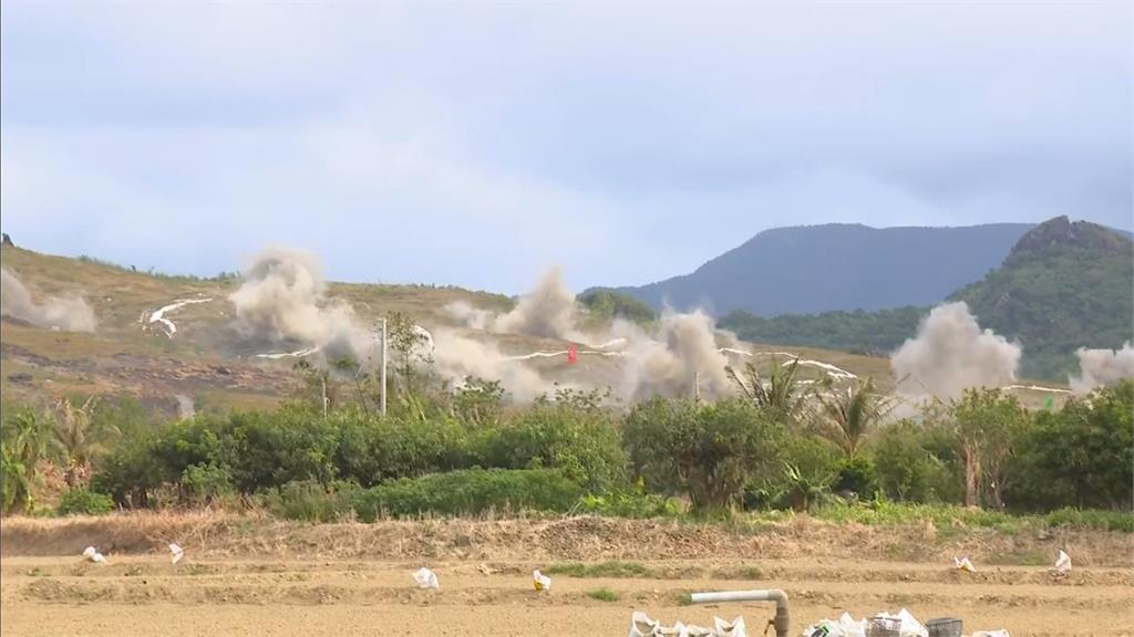 中國軍事行動擾台頻頻　雄二、雄三飛彈佈署屏東沿海秀軍事肌肉