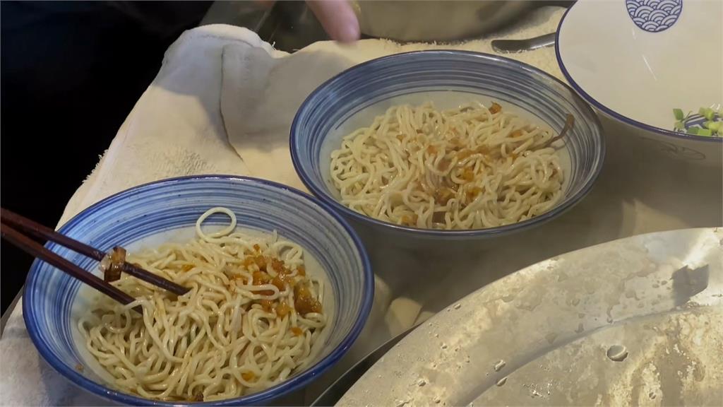 台灣趴趴走/台南簡單汕頭麵 麵條自製不漂白 好吃關鍵「獨門調料」!