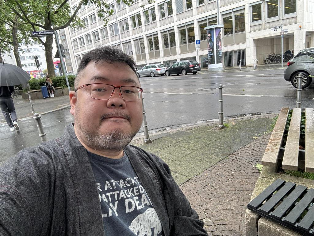 黃國昌喊「側翼信口開河」曝老家卡關原因 四叉貓怒嗆:不要惹我生氣