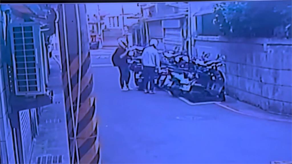 自私男深夜移車直接離去　民眾上班見愛車橫停路中