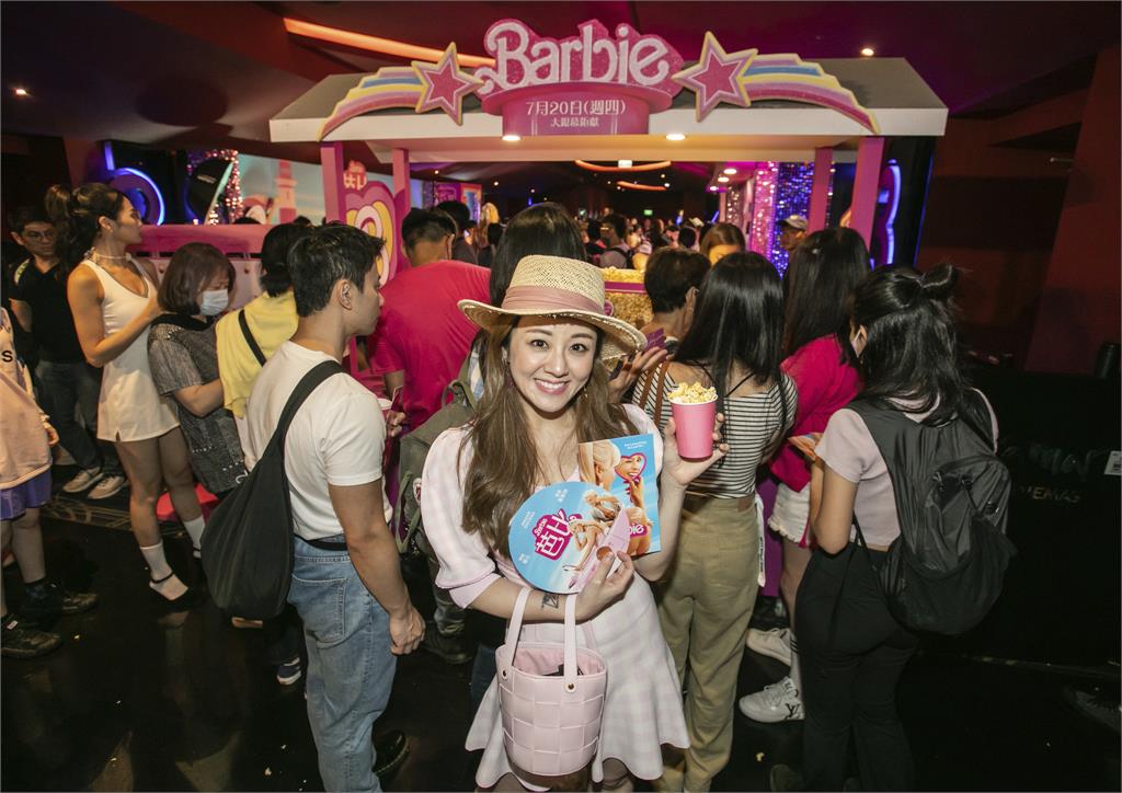 瑪格羅比【Barbie芭比】打動人心引起廣大共鳴 現象級行銷創下全球首周百億票房