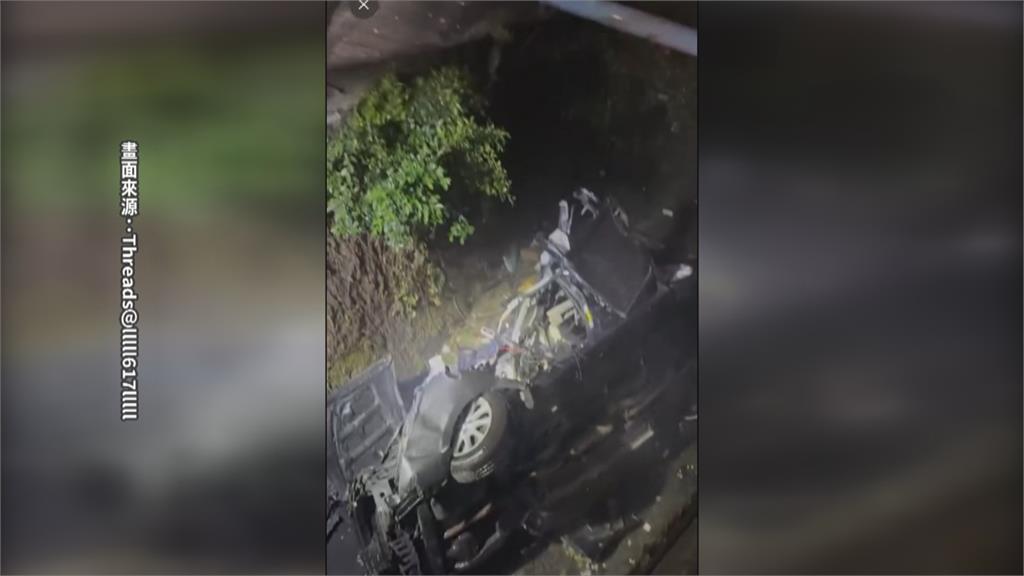 嘉義死亡車禍！轎車「自撞墜溝渠」　男子送醫搶救仍回天乏術