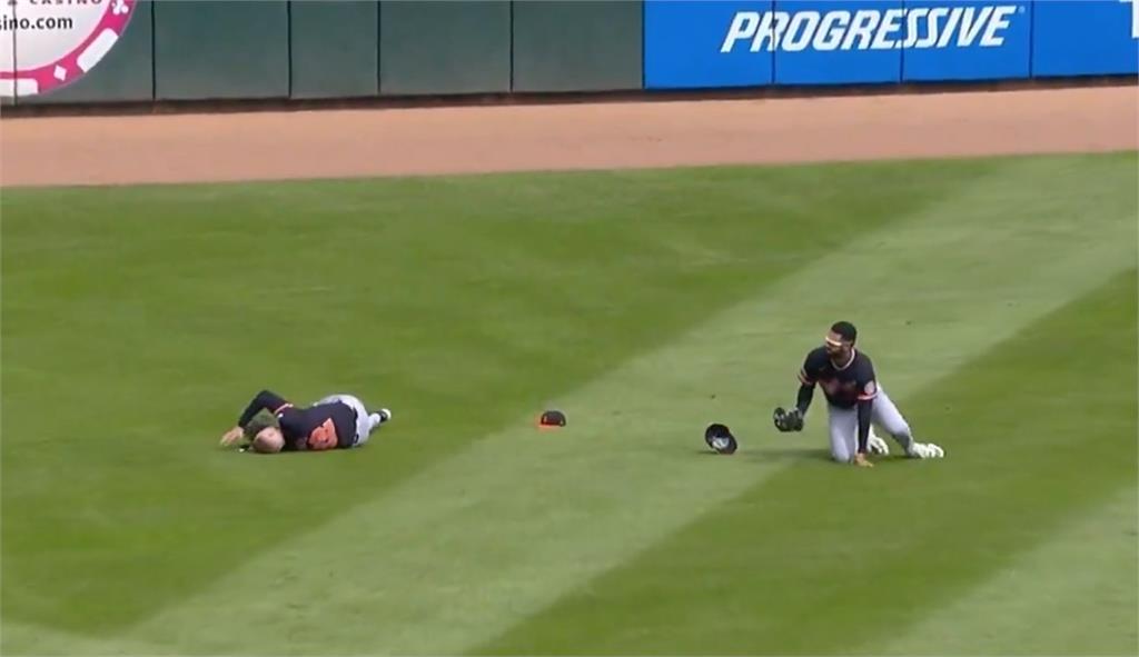 MLB(影)／老虎球員外野相撞見血！米德斯腦震盪送醫　格林自責「感覺很糟」