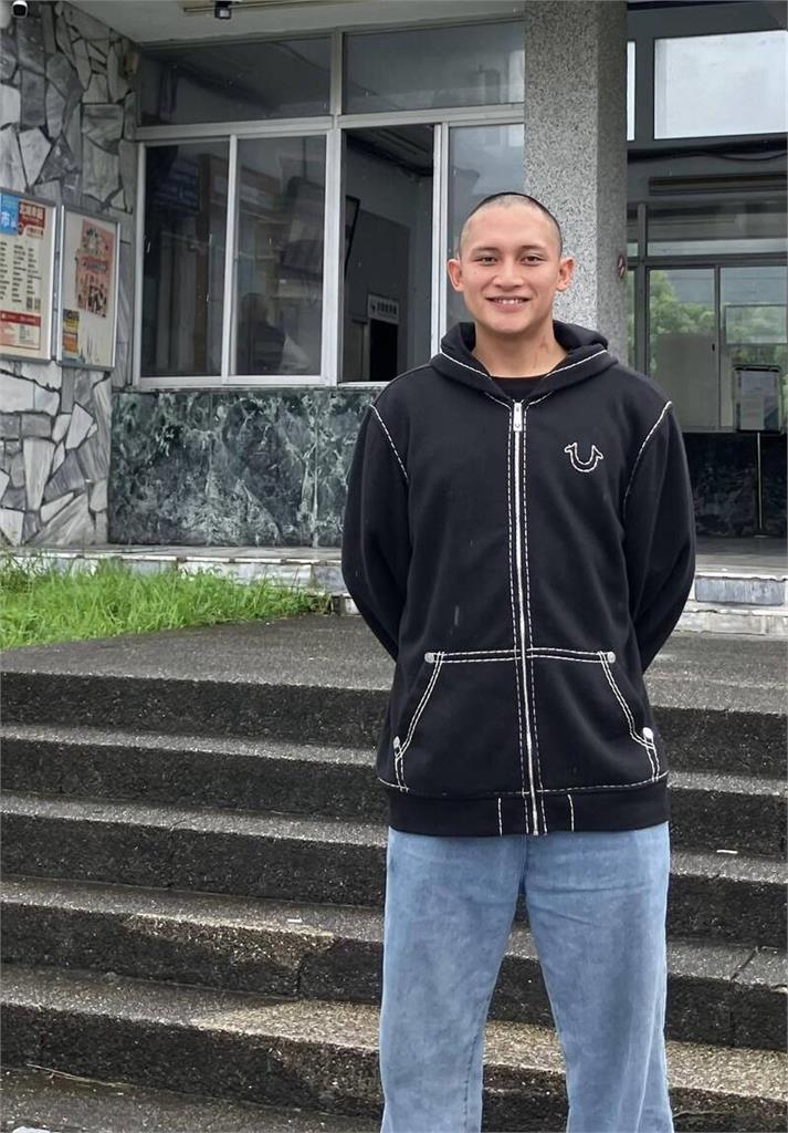 中職/封王完後立刻入伍報到!馬傑森「大平頭照」亮相!網友:林襄會去探親嗎?