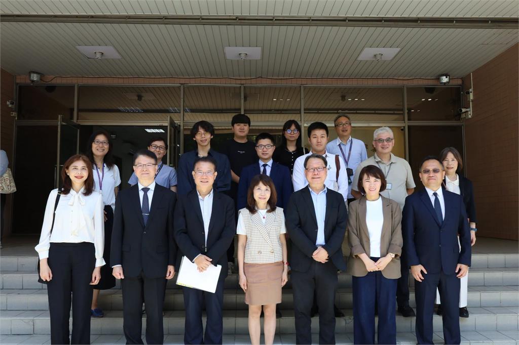 快新聞／事後避孕藥納入追蹤引爭議！林靜儀「保險套說」挨轟　衛福部：尚未定案