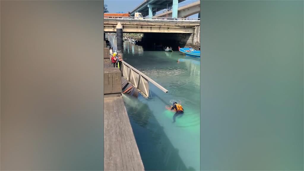 砂石車衝台北港護城河!60歲駕駛救出無呼吸心跳