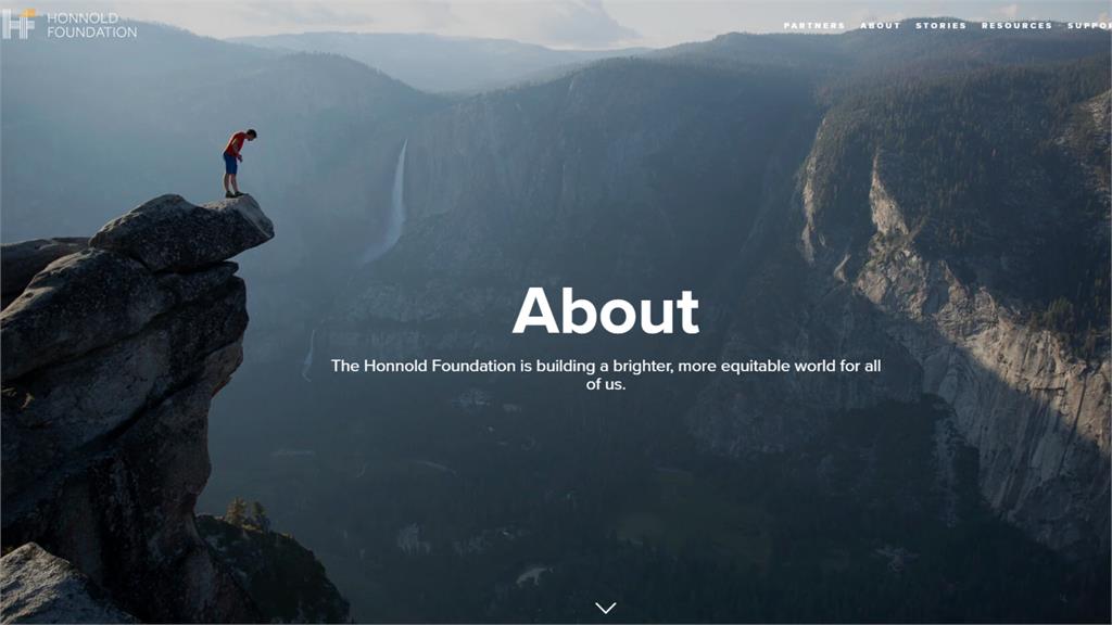 霍諾德爬101有千萬酬勞?她揭「14年溫暖計畫」讚嘆:稀有的乾淨氣息!