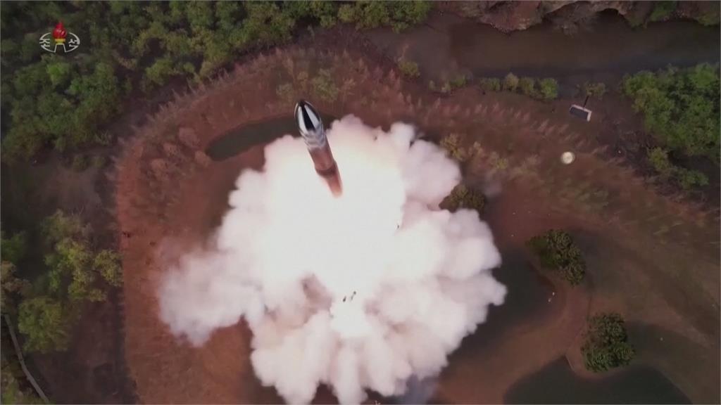北朝鮮今年第12度試射飛彈 飛行時間、高度雙雙創紀錄