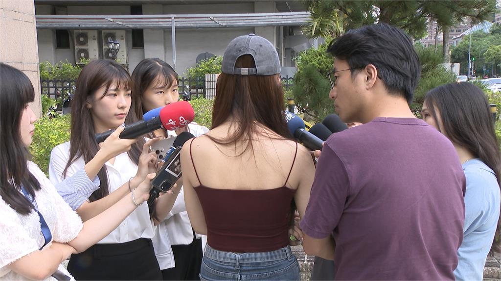 信義區台港7男女電梯口開戰！網紅遭「扯髮、甩巴掌腦震盪」淚喊：第一次被侮辱