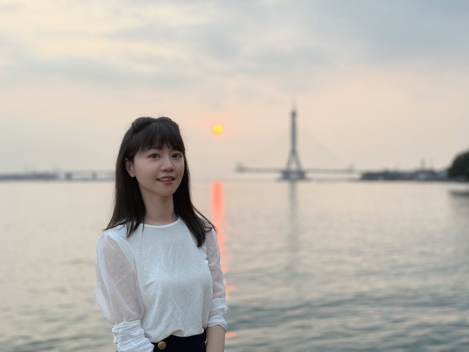 淡水看夕陽「薄紗正妹」是高嘉瑜!猛被拱「備戰港湖補選」10字心聲曝光