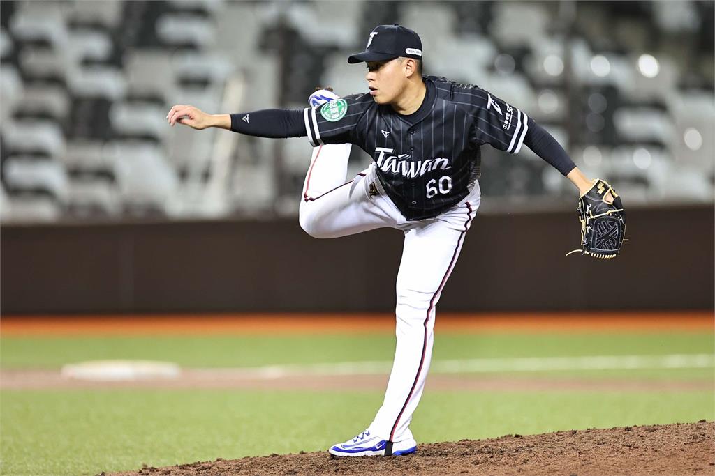 經典賽／徐若熙、曾峻岳飆火球！對台鋼閉門模擬賽狀況漸入佳境