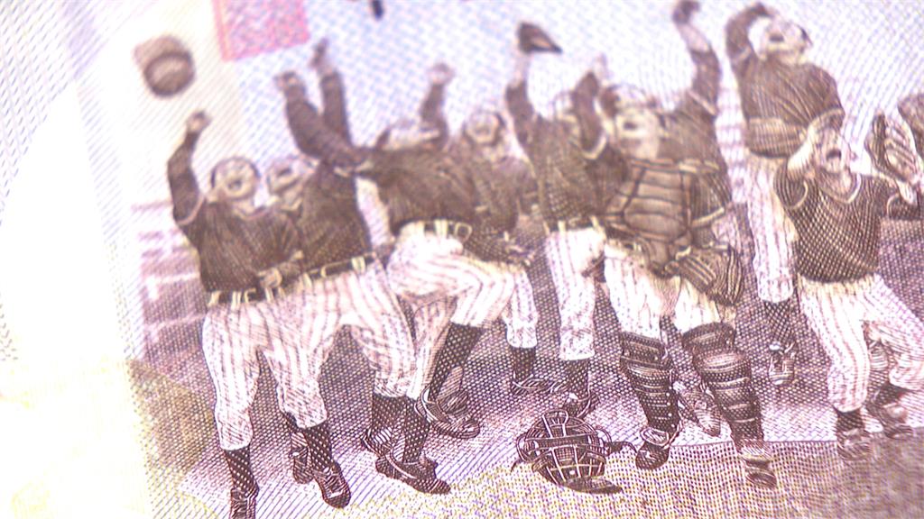 500元改印「12強冠軍台灣隊」?當年少棒小將現身曝心聲:1原因很值得