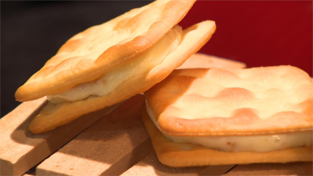 中國禁止台灣鳳梨進口　烘焙業者幫助農民　研發鳳梨牛軋餅