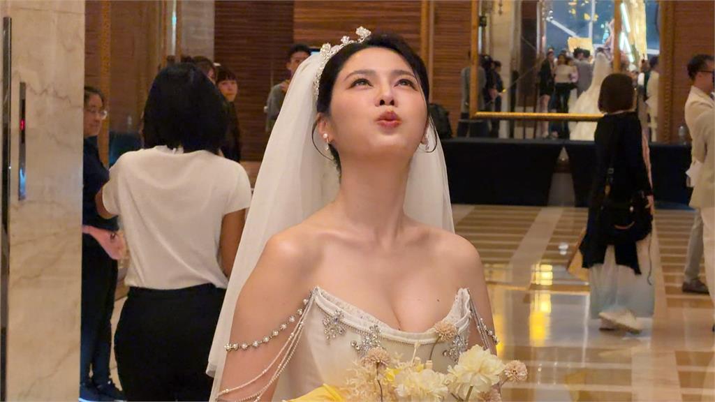 白家綺、吳東諺結婚8年辦婚宴　雙雙泛淚喊心動依舊