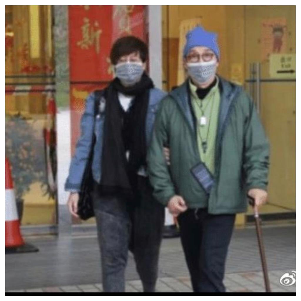 73歲劉松仁爆中風「靠拐杖走路」！消失3年「暴瘦模樣」流出網憂心