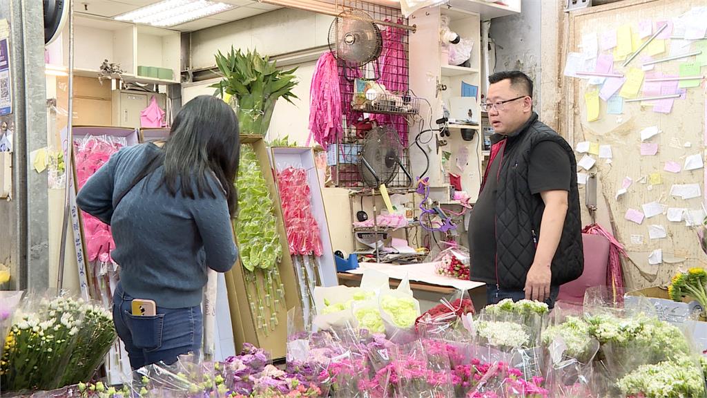 迎接母親節！台北花市湧人潮　「花藝展區」玩創意搶攻媽媽的心