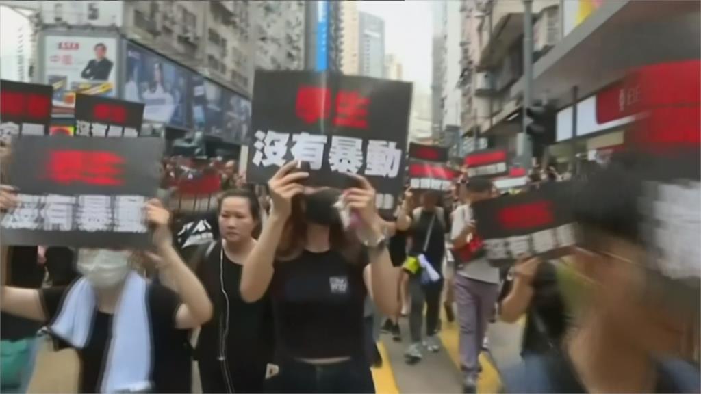 港議會籌委會發表"自由香港宣言" 曹興誠到場力挺