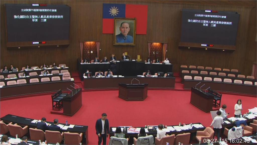 快新聞／行政院是否副署？2400億無人載具條例三讀　卓榮泰回應了