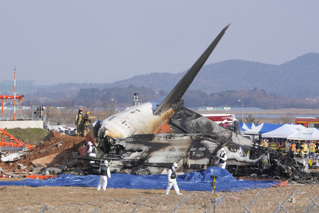 濟州航空2人爬出獲救!24年前「新航倖存者」現身了:別小看人的意志力