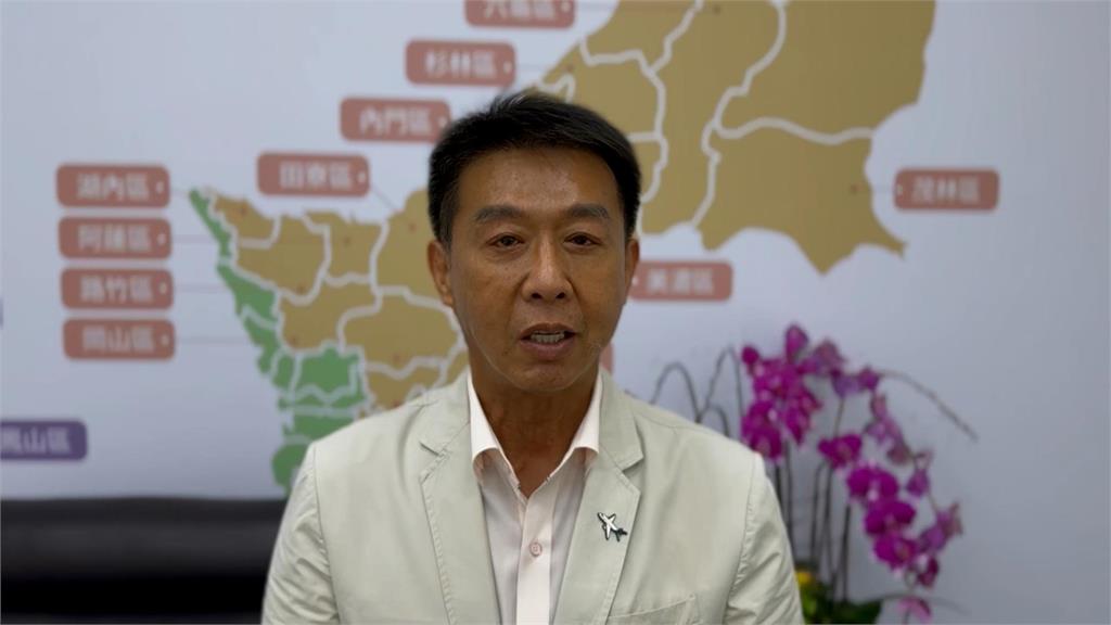 快新聞/高市府秀照澄清!柯志恩稱國旗不應只飄揚果貿 許智傑也說話了