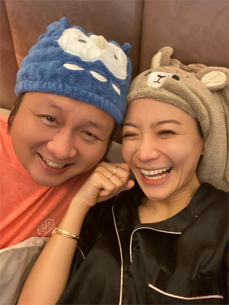 納豆求婚遭拒女友依依「首露面」回應了!1句認不介意酸民攻擊
