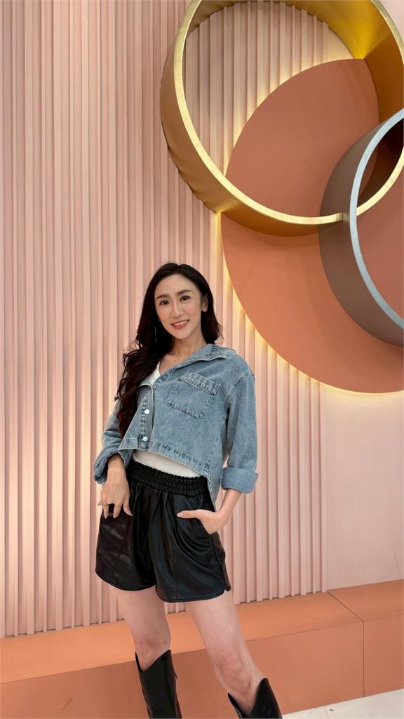 吳東諺冬天是「人肉暖床器」！幫太太白家綺暖好被子再讓位