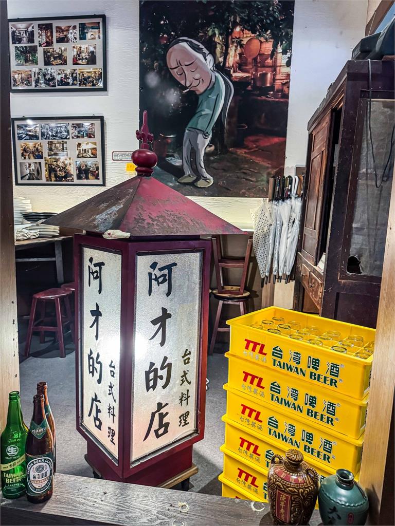 30年「民主聖地」阿才的店熄燈！國寶級電影手繪大師陳子福絕版畫報曝光