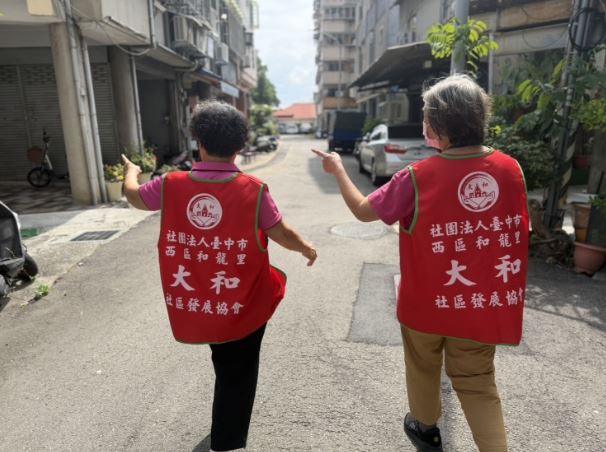敲敲家門打開心門  臺中市全面訪查11萬名獨居長輩