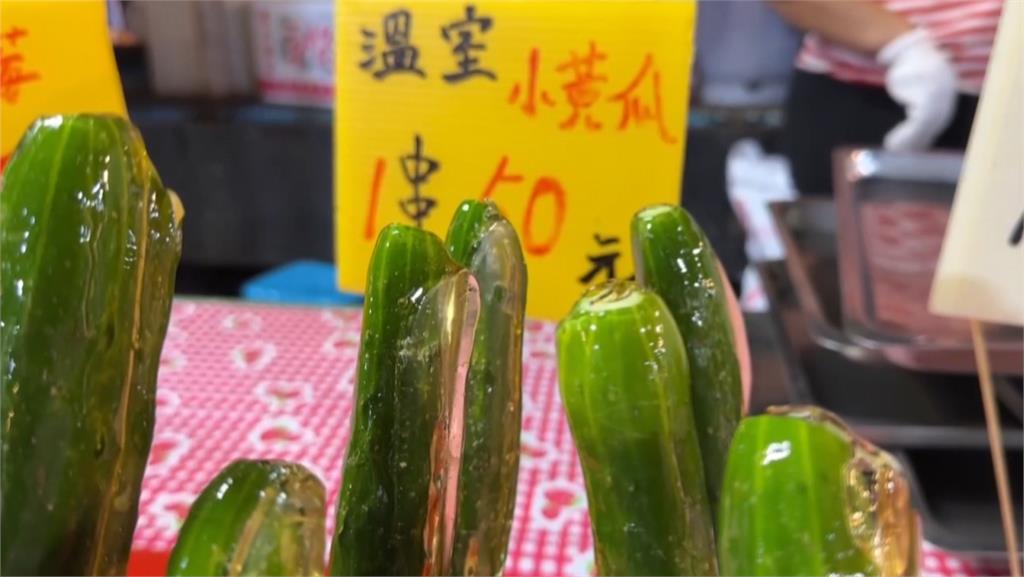 超特別！小黃瓜、檳榔裹上糖衣　雲林夜市超奇葩糖葫蘆