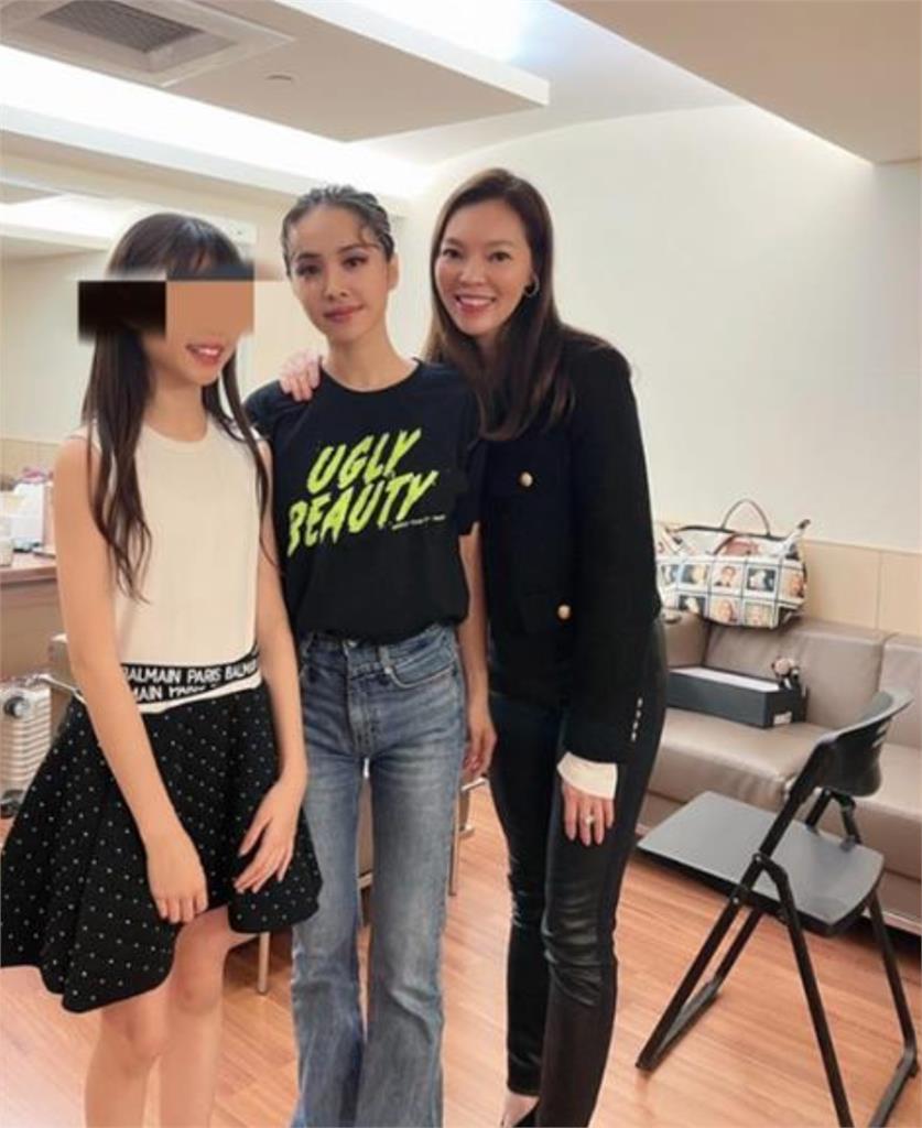 曾馨瑩曾是大咖藝人「御用舞者、編舞師」！昔出演蔡依林〈舞孃〉MV畫面曝光