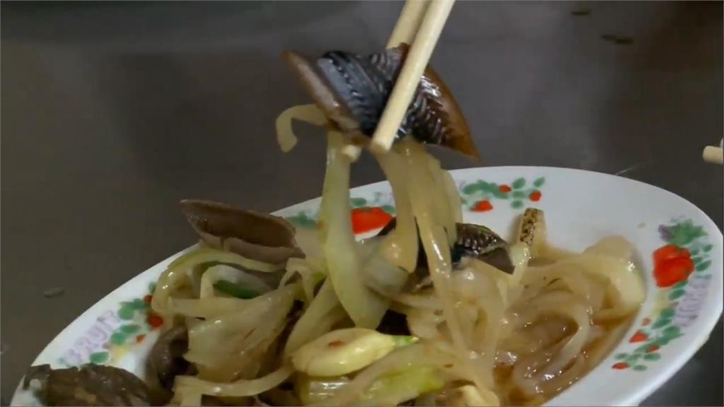 台灣趴趴走/台南老字號無招牌炒鱔魚意麵 老夫妻經營 生炒、乾炒都很美味!