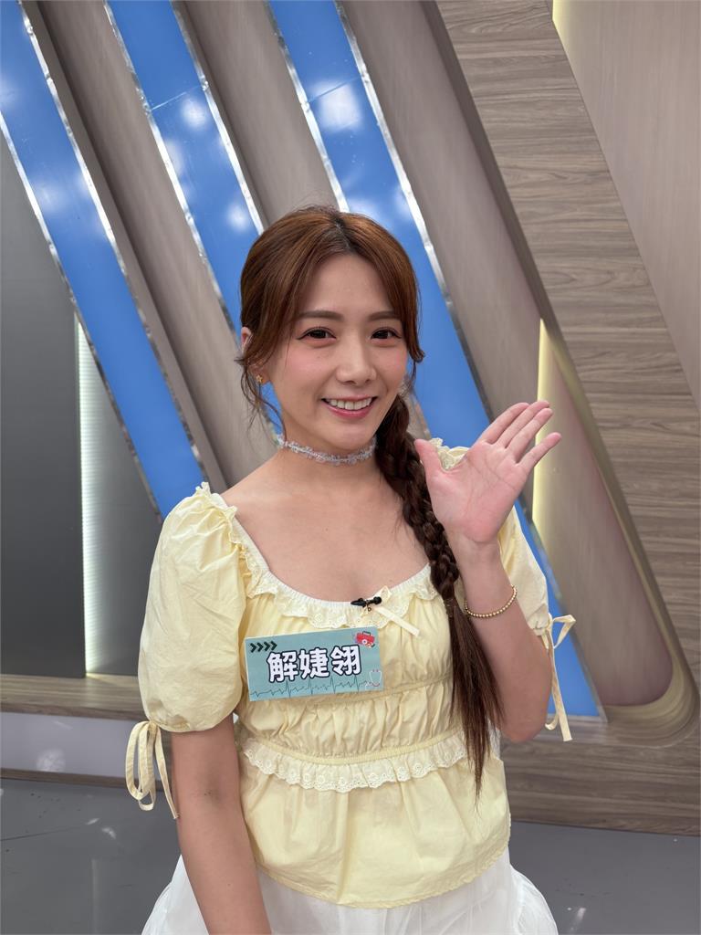 《醫學大聯盟》同房白雲打呼馬國弼崩潰吃安眠藥!喊「等我藥效發作你再睡」