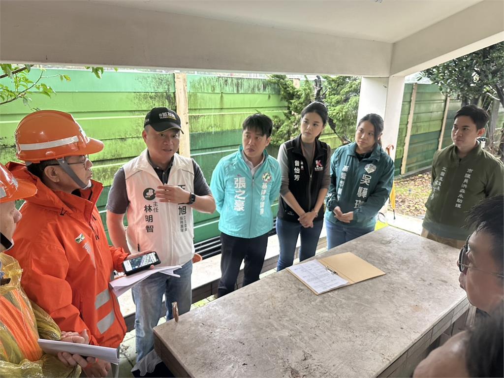 快新聞/整復需700萬!國1南下基隆路段邊坡滑落 基隆綠民代一同會勘