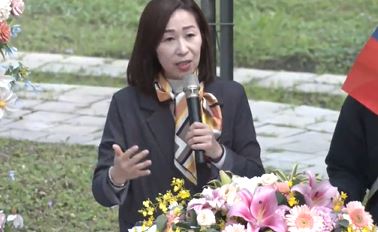 前花蓮縣府秘書不服取締跑警局「問罪」　網友：好大的官威