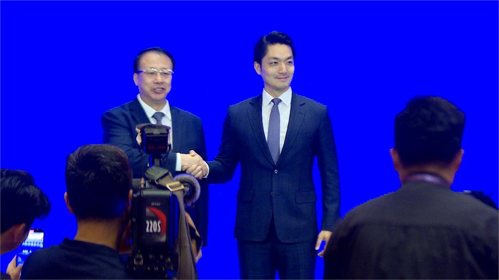 簡舒培喊雙城論壇反應小紅書別當「龜孫子」　蔣萬安冷回：留給議員