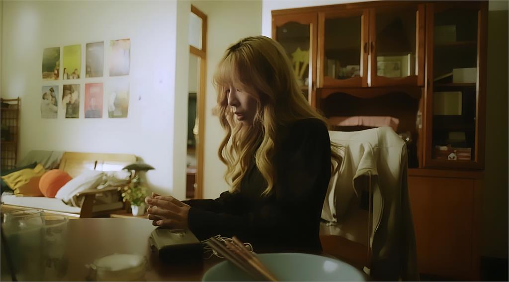 創作才女鐘綺〈你無孤單〉MV超催淚　盼用歌聲陪伴大家孤單的時刻
