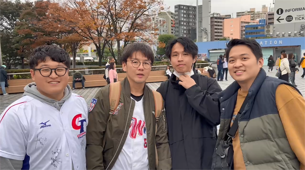 快新聞/台式應援超瘋狂!台灣球迷喊到「燒聲」 日本人也一起幫台灣加油