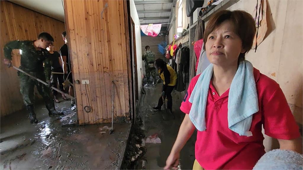 每一票都投傅崐萁！災民怒嗆傅氏夫妻：根本被放生