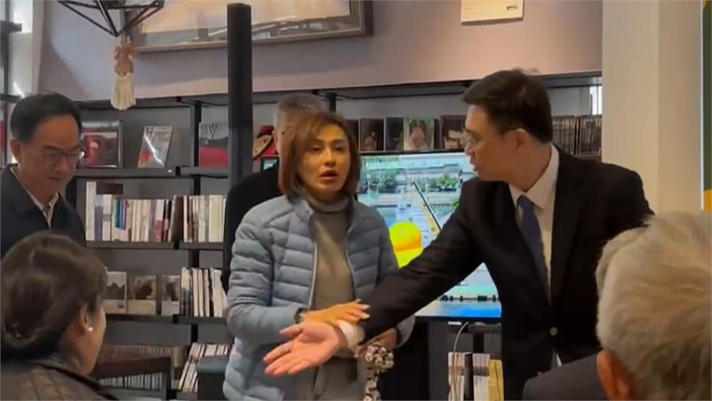 高雄市長初選開打! 賴瑞隆出新書 林岱樺批藍網軍抹黑