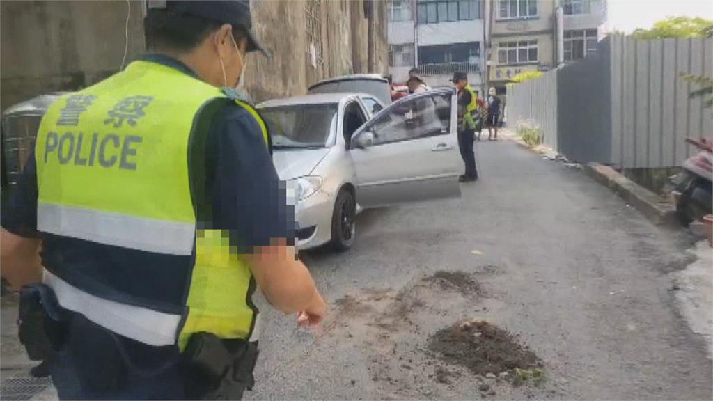 最驚悚! 外送員好心幫忙買油 莽男竟提油淋車揚言點火