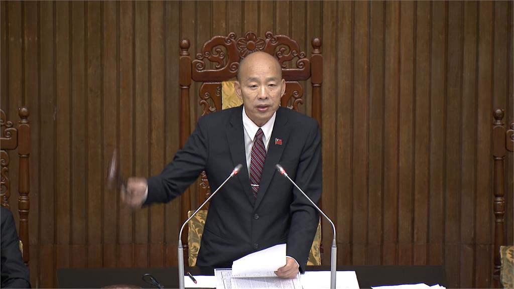 「財劃法不副署」停砍年金比照 傳府院週一對外說明