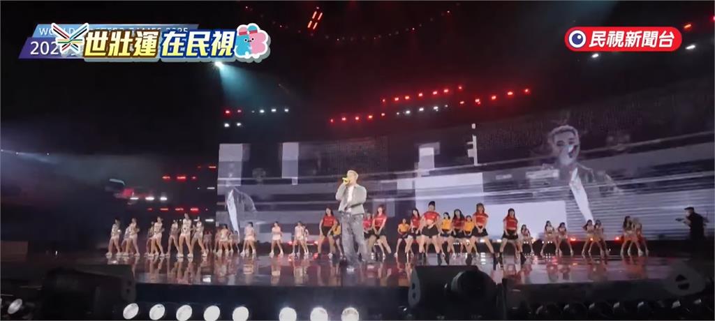 世壯運/周湯豪開幕式合體48位啦啦女神!口誤出包喊「世大運」深夜道歉了